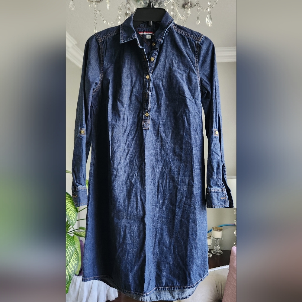Preowned Tommy Hilfiger demin dress Size S/P
